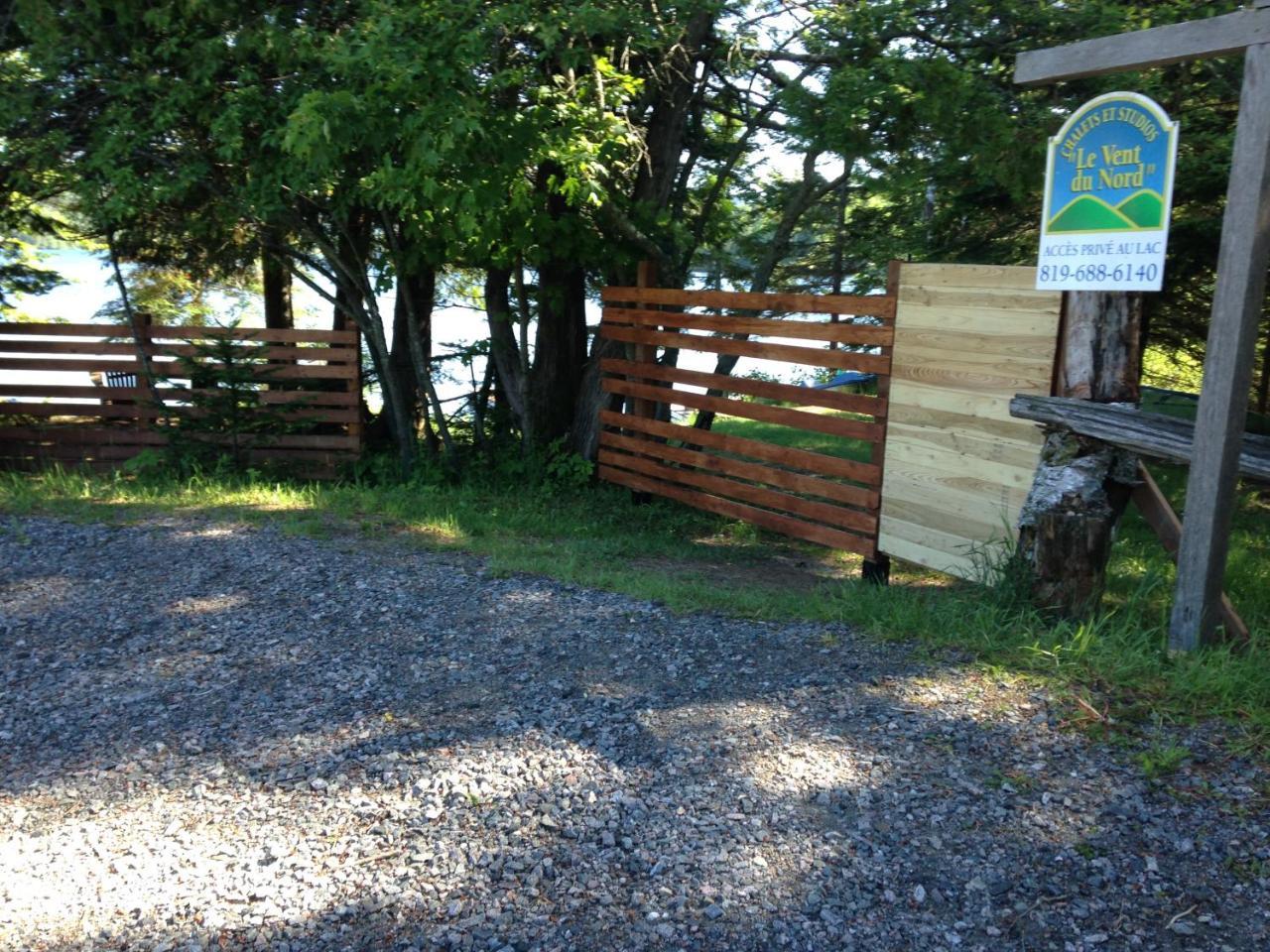 Chalets Et Studios Le Vent Du Nord Lac-Superieur Eksteriør billede